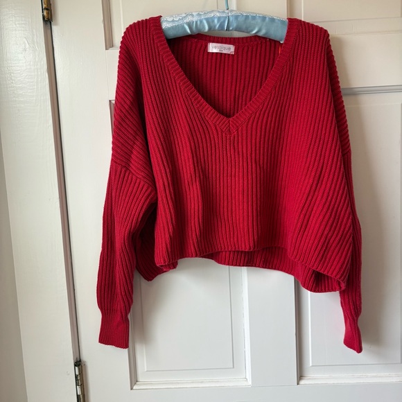 Vestique Cherry Red Slouchy Cropped V-Neck Sweater - Picture 2 of 4